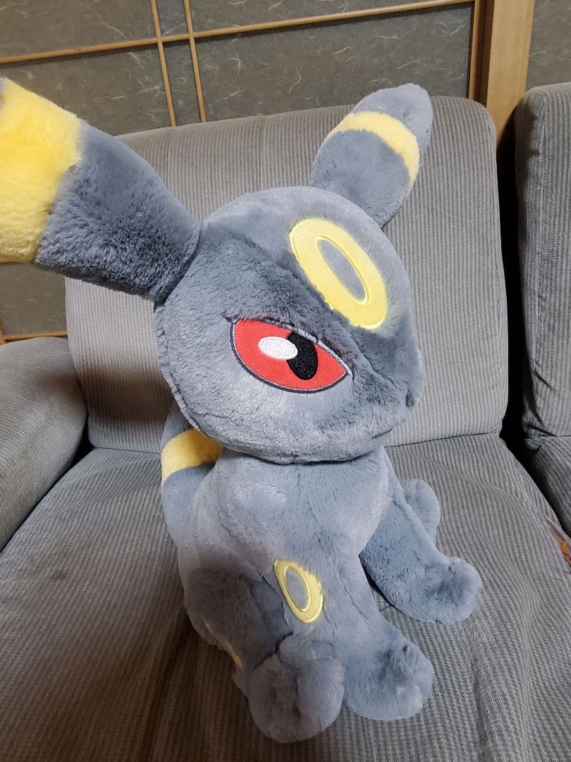 【最終価格】ふわふわ抱きぬいぐるみ　ブラッキー、ニンフィア