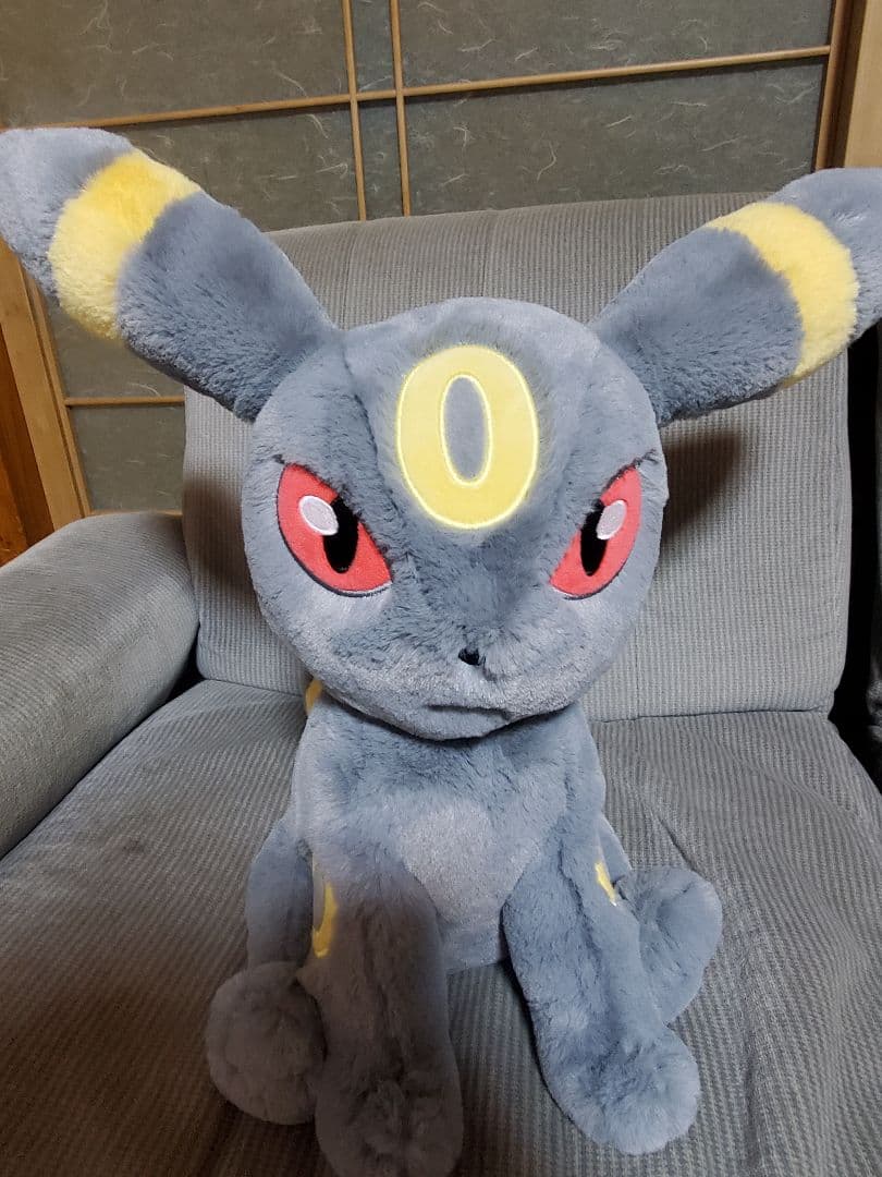 【最終価格】ふわふわ抱きぬいぐるみ　ブラッキー、ニンフィア