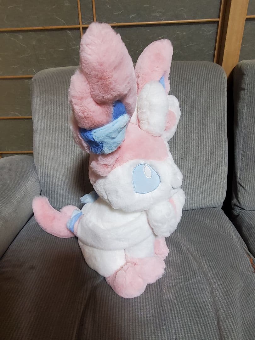 【最終価格】ふわふわ抱きぬいぐるみ　ブラッキー、ニンフィア