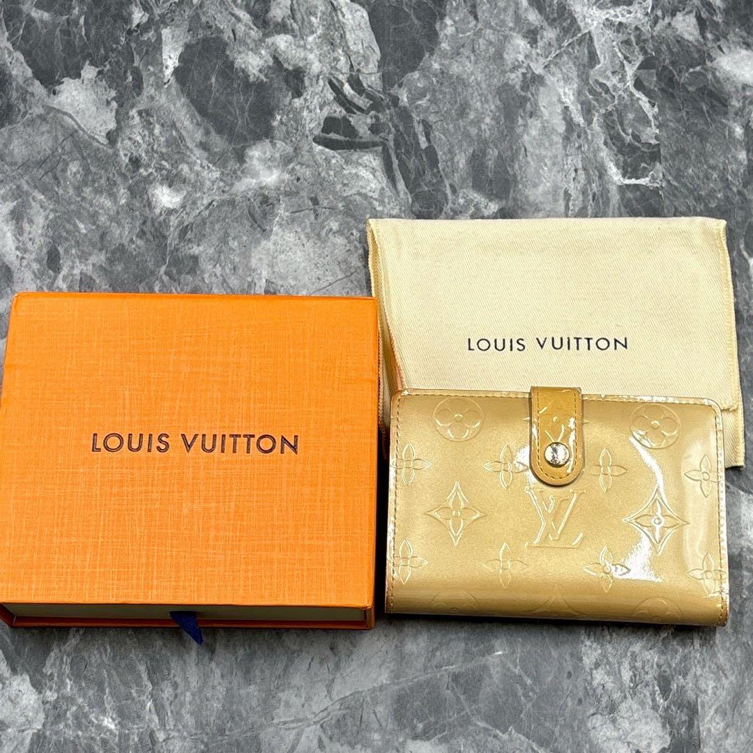 MTNJ ✨LOUIS VUITTON ヴェルニ　二つ折り財布