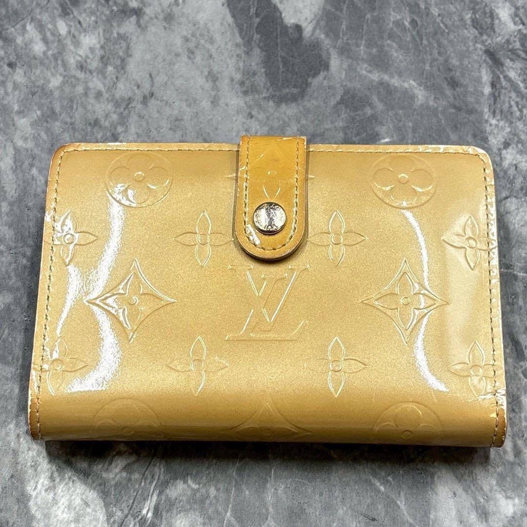 MTNJ ✨LOUIS VUITTON ヴェルニ　二つ折り財布