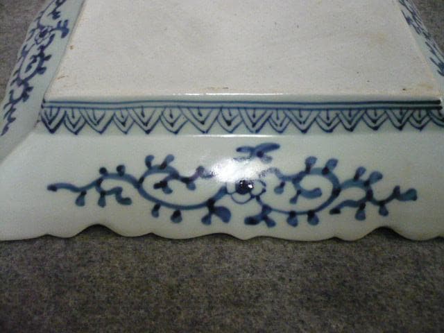 伊万里 青磁 染付 窓絵 花唐草 角皿 [B31461]