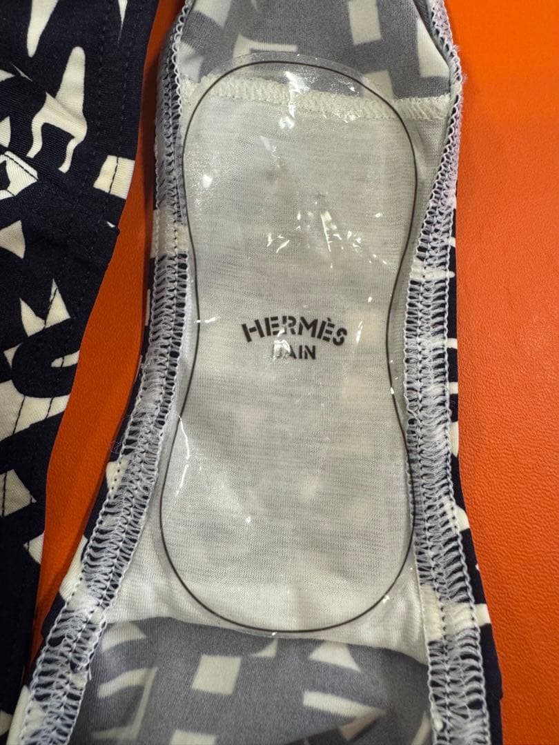 新品未使用　HERMES 水着　40