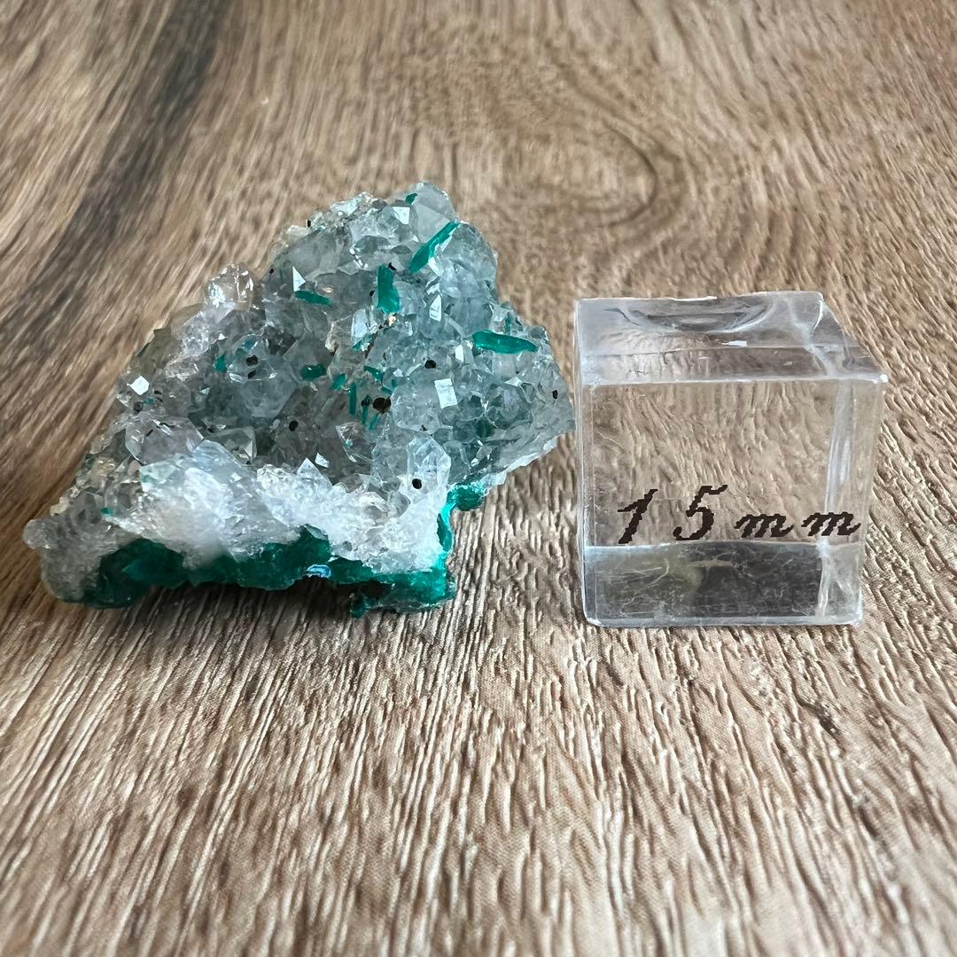 ダイオプテーズ 水晶 A1 共生 鉱物 標本 原石