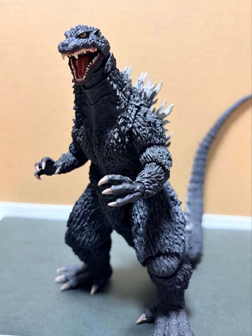 モンスターアーツ ゴジラ 2002 カスタム品
