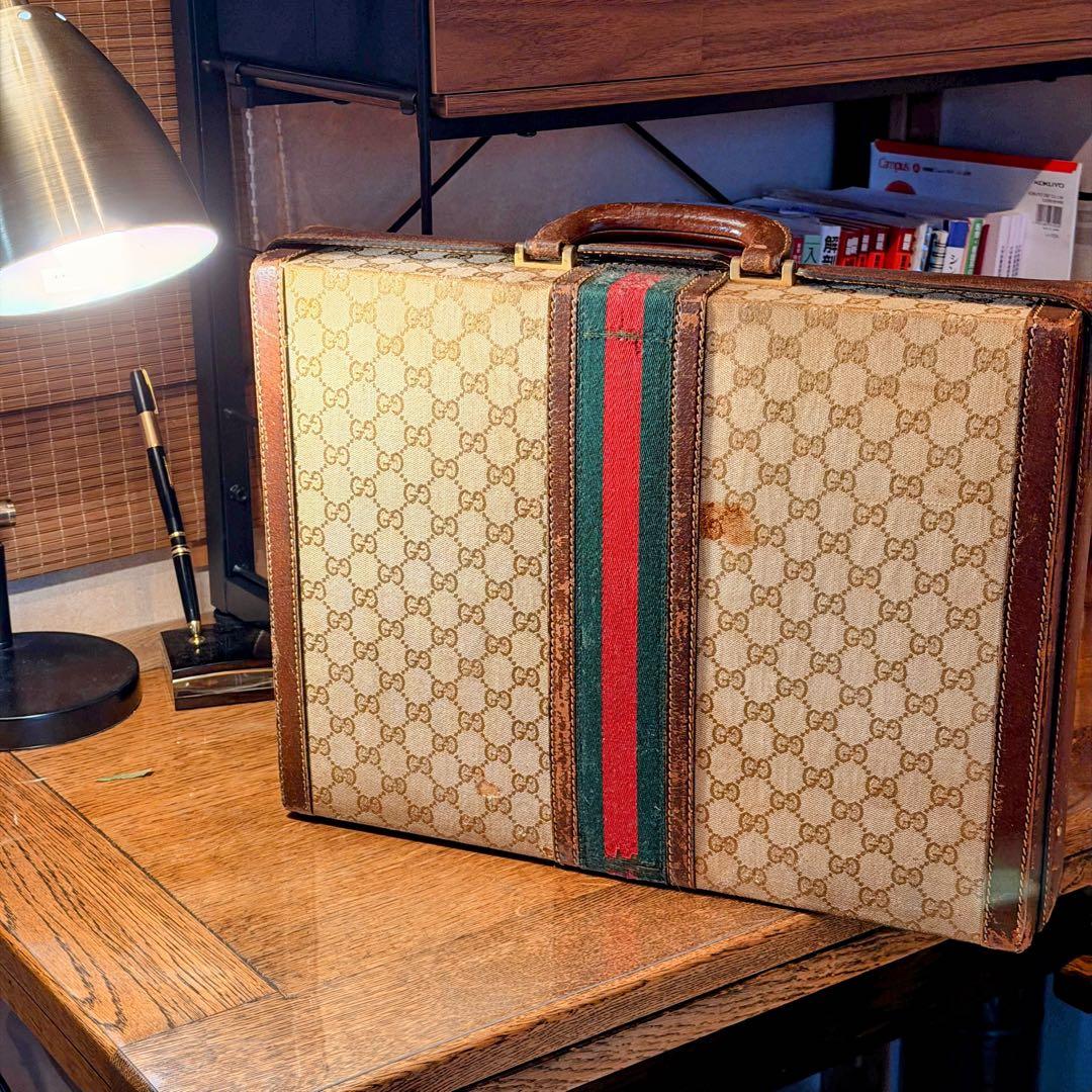 グッチ　1970s トランク　カバン　ハンドバッグ　ヴィンテージ　オールドグッチ