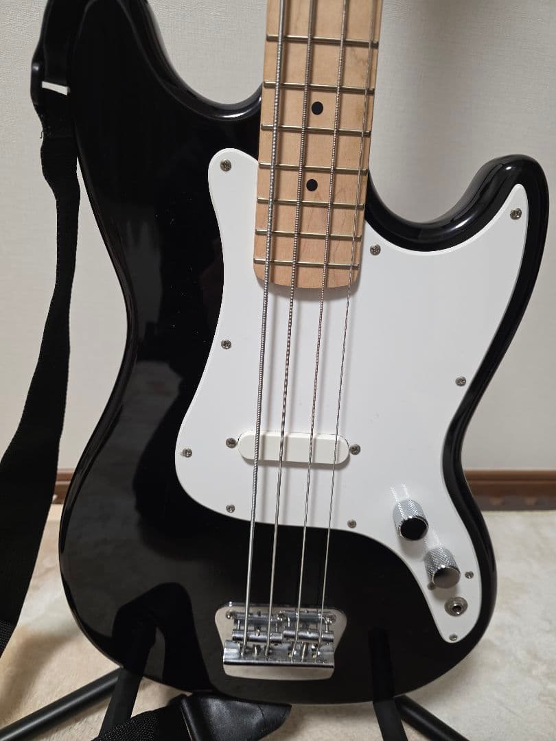 Squier Bronco Bass エレキベース ブラック