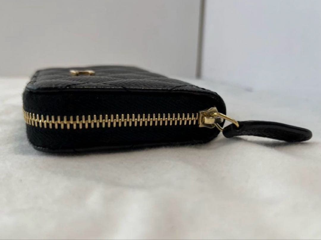 最終お値下げ！CHANELジップケースキャビアスキンゴールド金具ココマーク