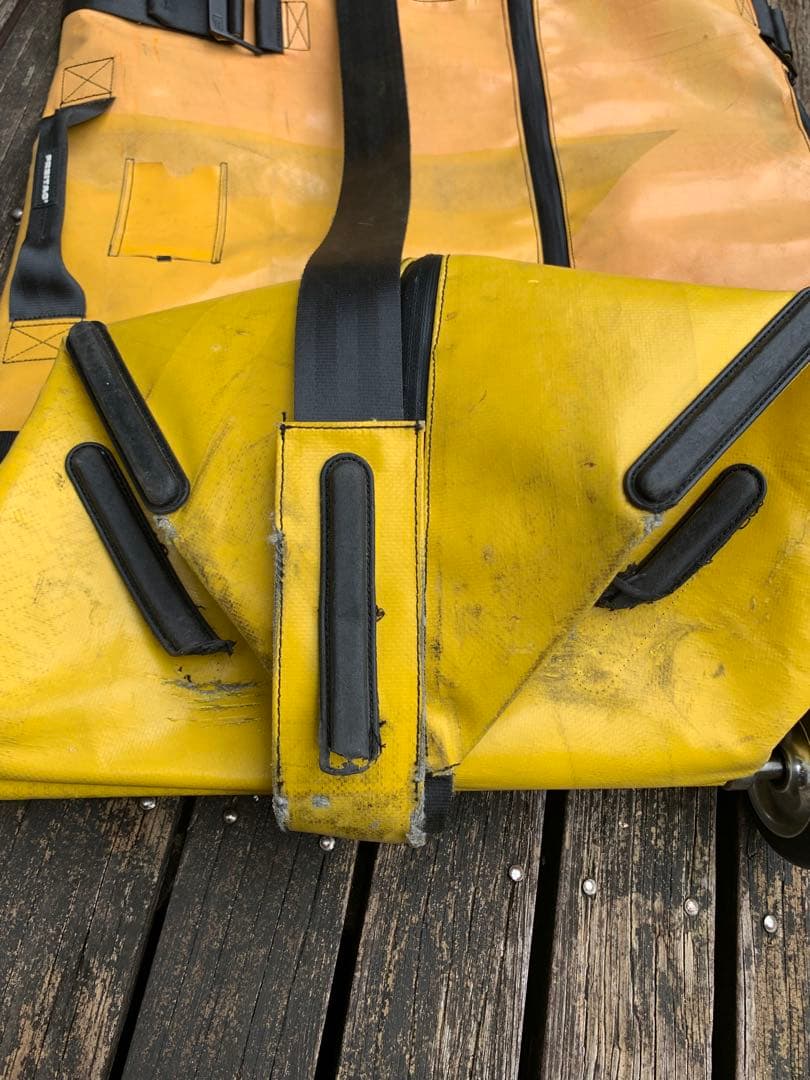 Freitag f733 zippelin［下部に破損あり］