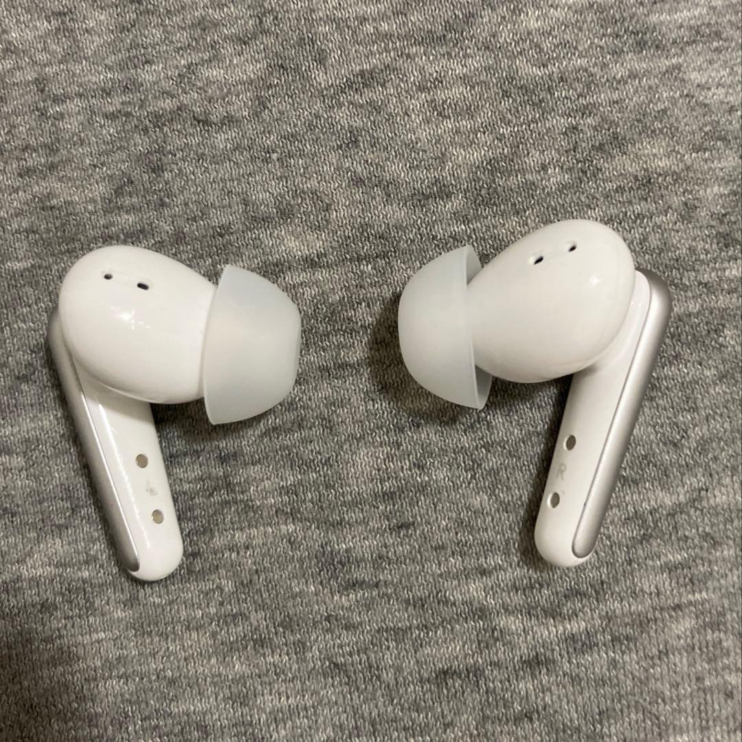 soundcore by Anker Liberty 5 ホワイト　ケース付き！