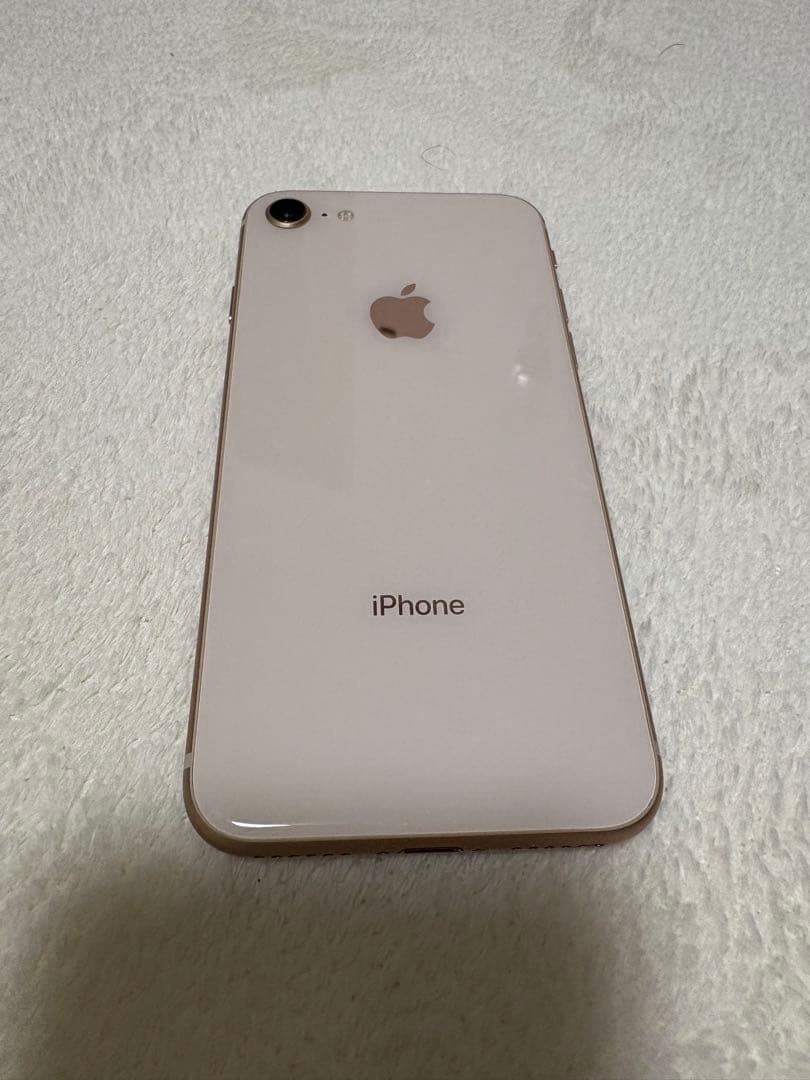 iPhone 8 64GB SIMフリー