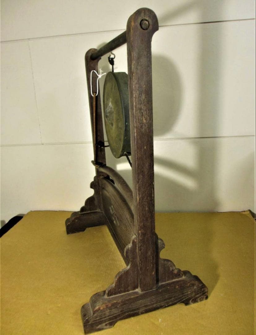 銅鑼、木製スタンド付き(古民具)