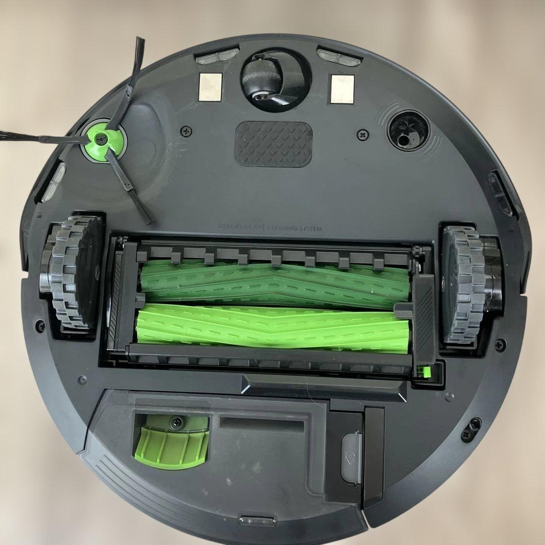 ルンバ　iRobot Roomba j9+ 本体とClean Base