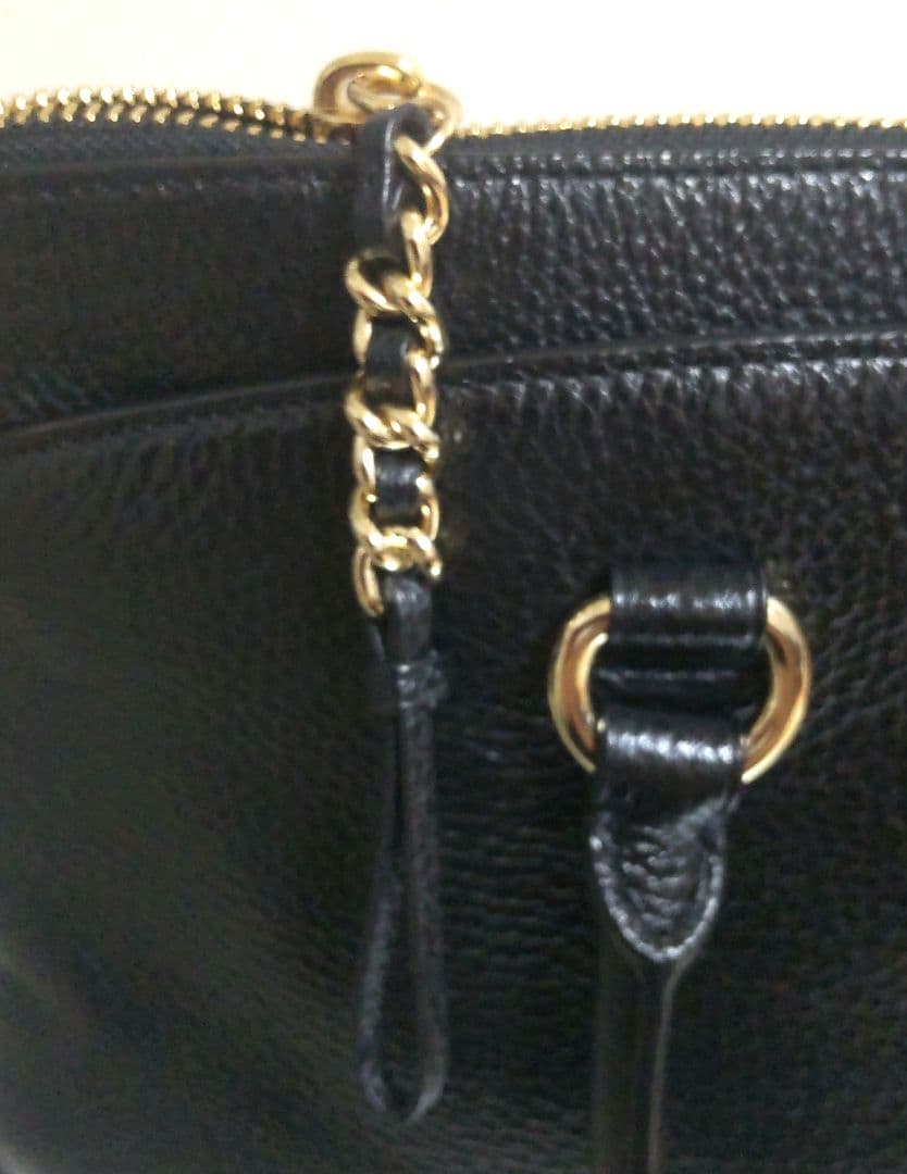 COACH ブラックレザー ショルダーバッグ　新品同様　超美品