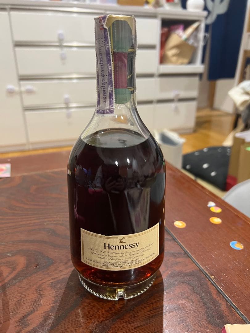 Hennessy VSOP ブランデー 丸型ボトル