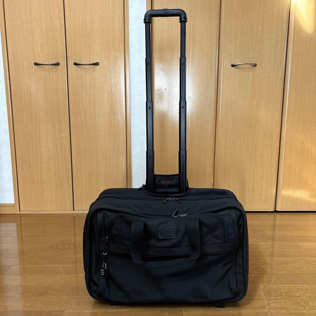 トゥミ　キャリーバッグ　廃盤　２輪　横型