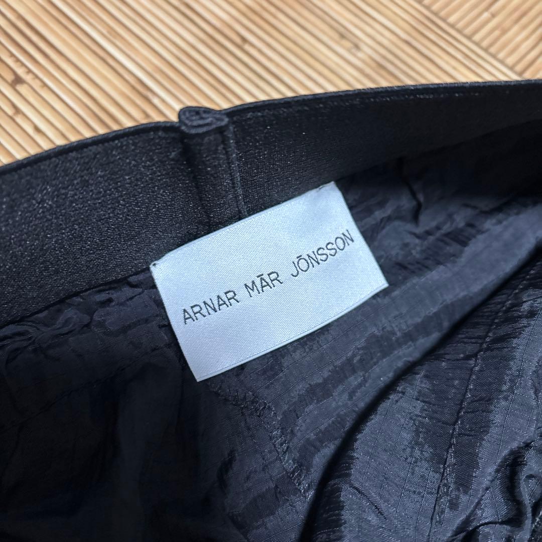 ARNAR MAR JONSSON ナイロンパンツ