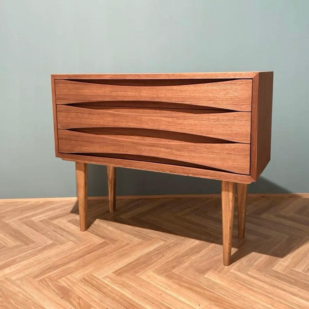 は*ち様 チーク サイドボード チェスト 北欧 ミッドセンチュリー ビンテージ