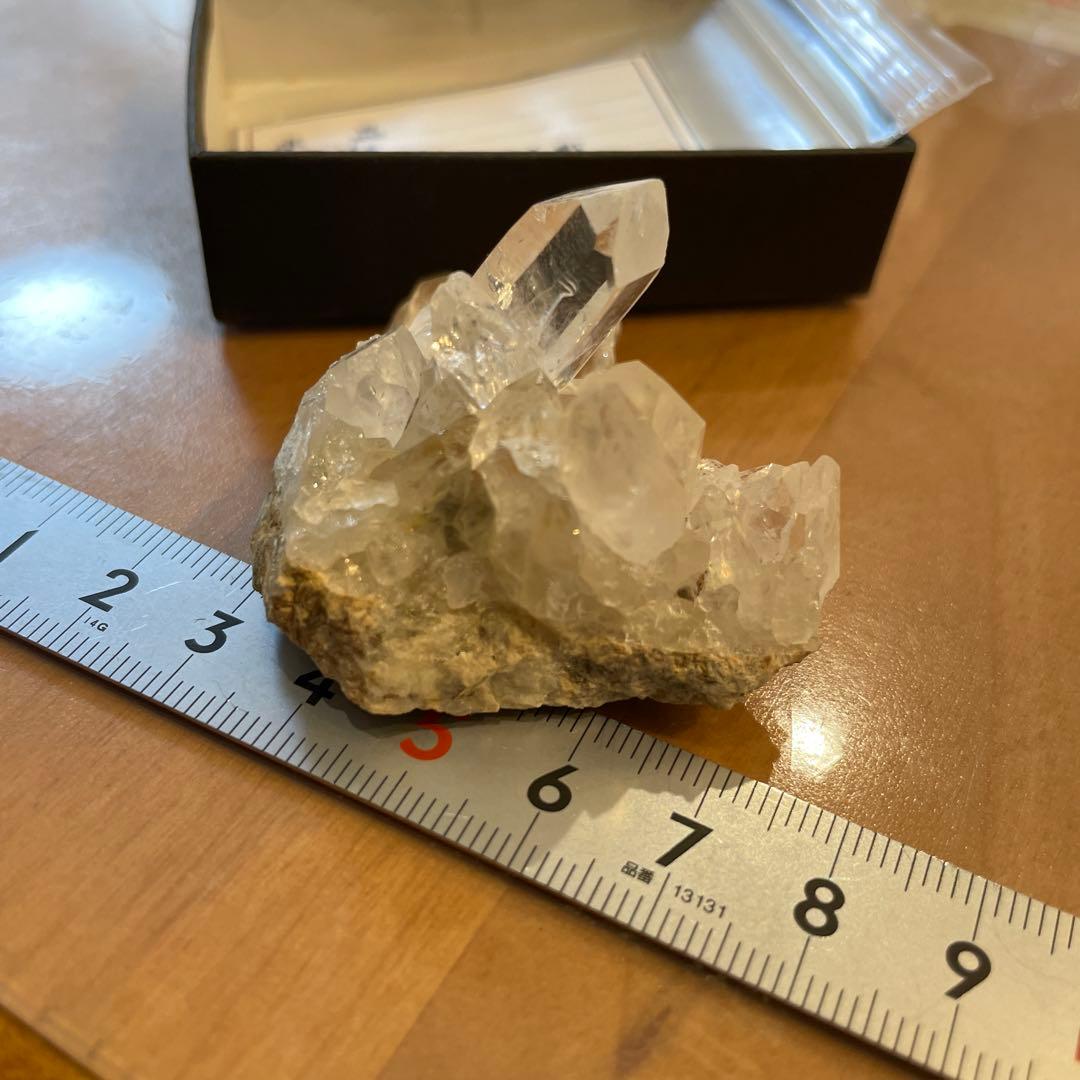【国産鉱物】水晶クラスター　山梨県　乙女鉱山産