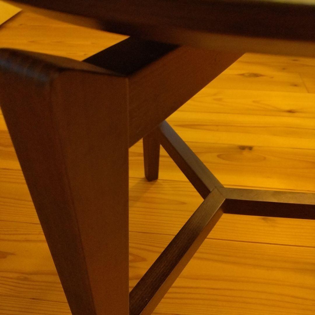 大塚家具　イタリア製　円形ダークブラウン木製サイドテーブル