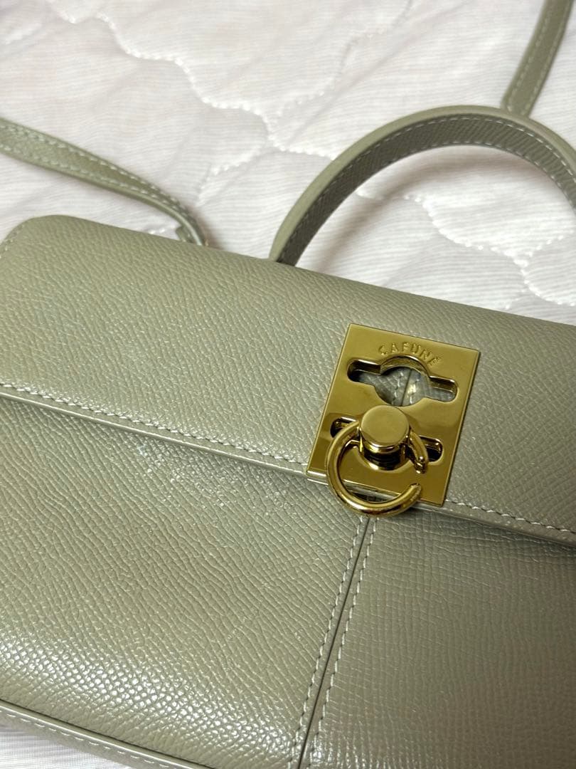 カフネ ショルダー バッグ