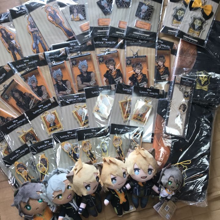 ツイステグッズ220点セット