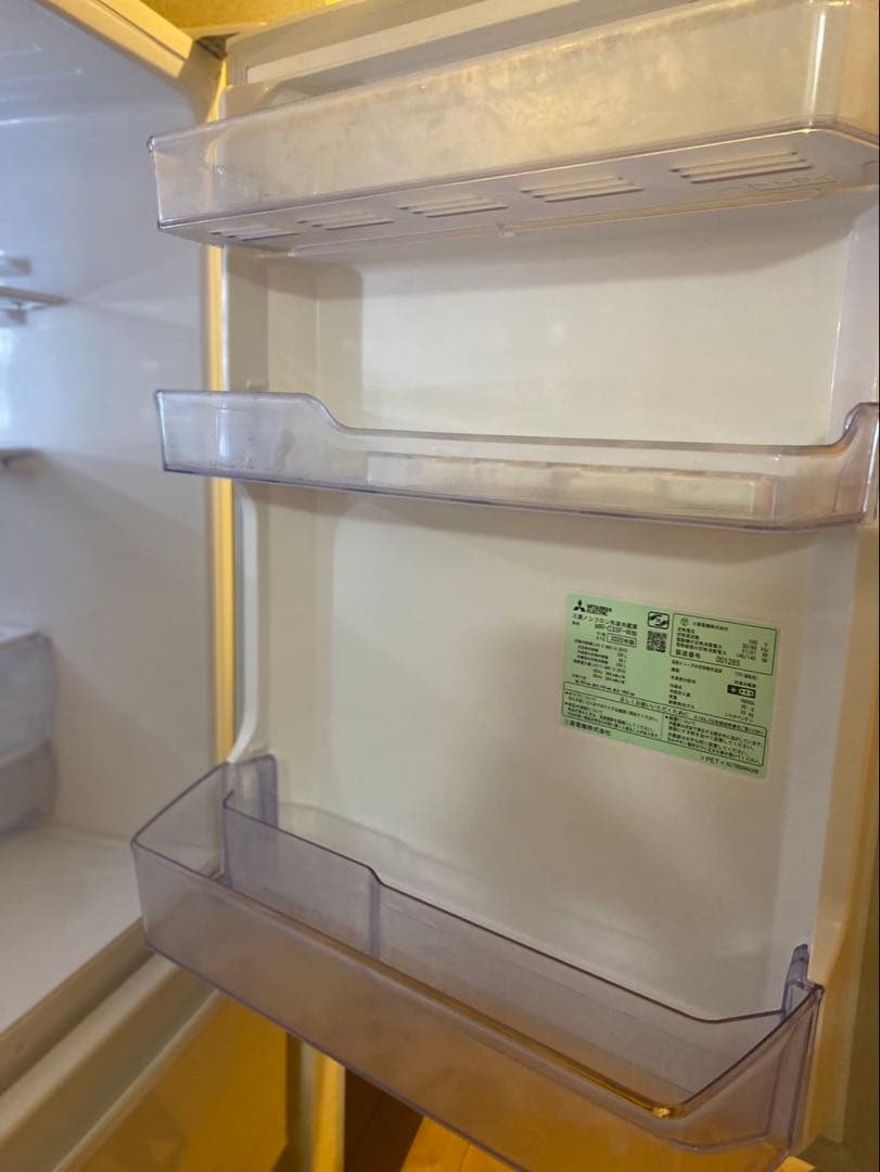 三菱　冷蔵庫　3ドア　MR-C33F-W形　2020年製