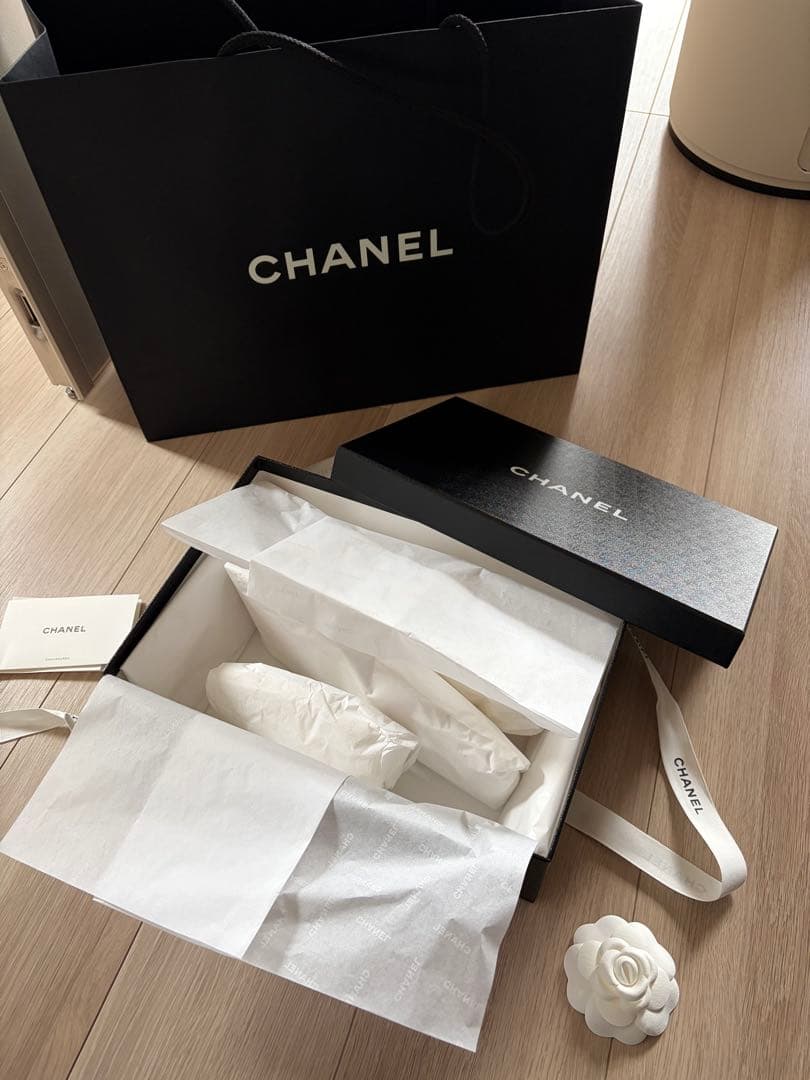 CHANEL 箱　袋