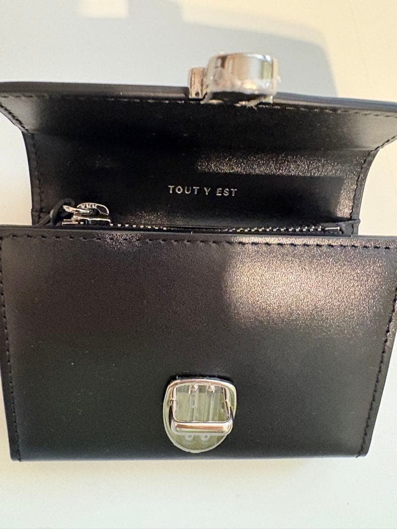 ゆ*ち様 Tout y est ウォレット