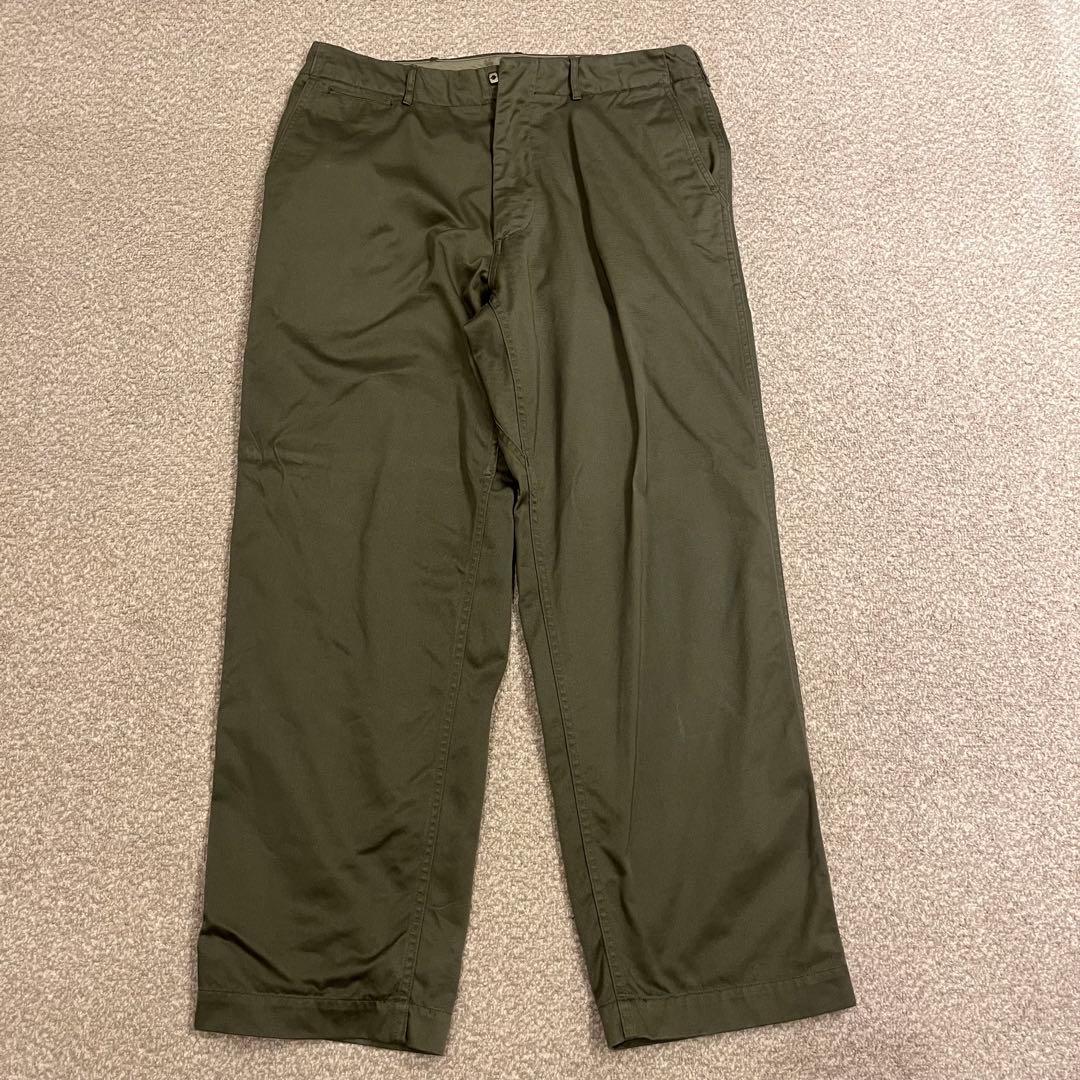 nanamica チノパンツ