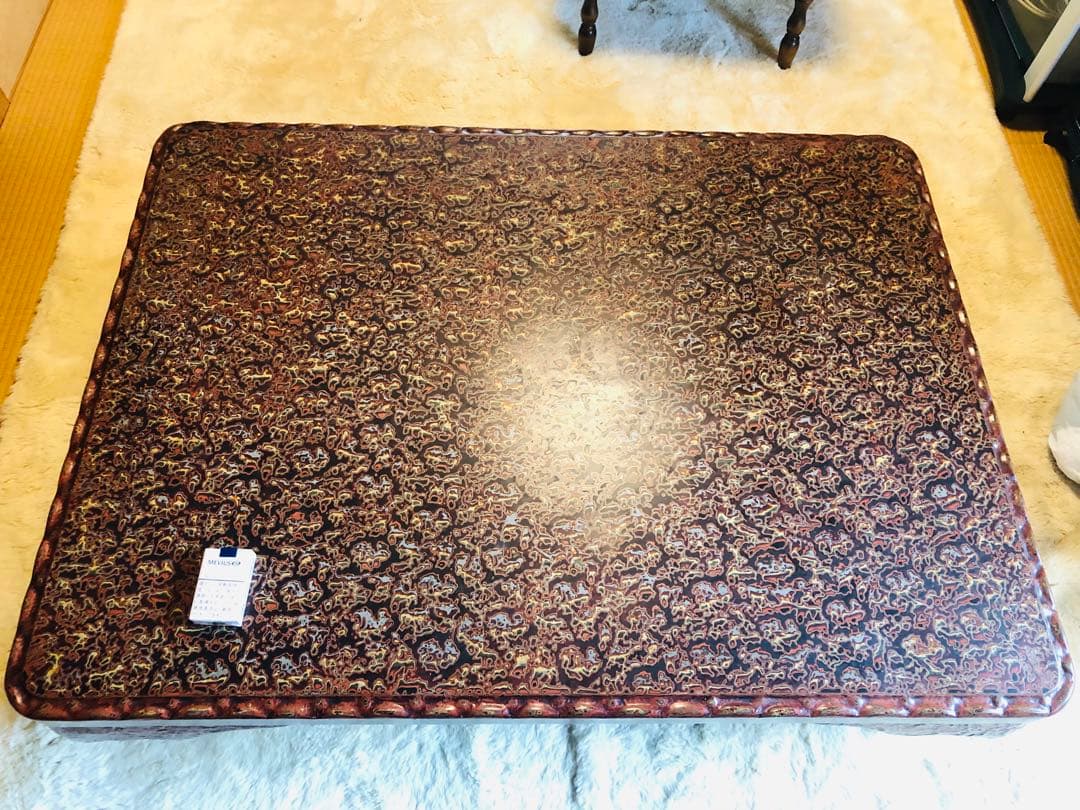 津軽塗　彫刻入り木製座卓 長方形