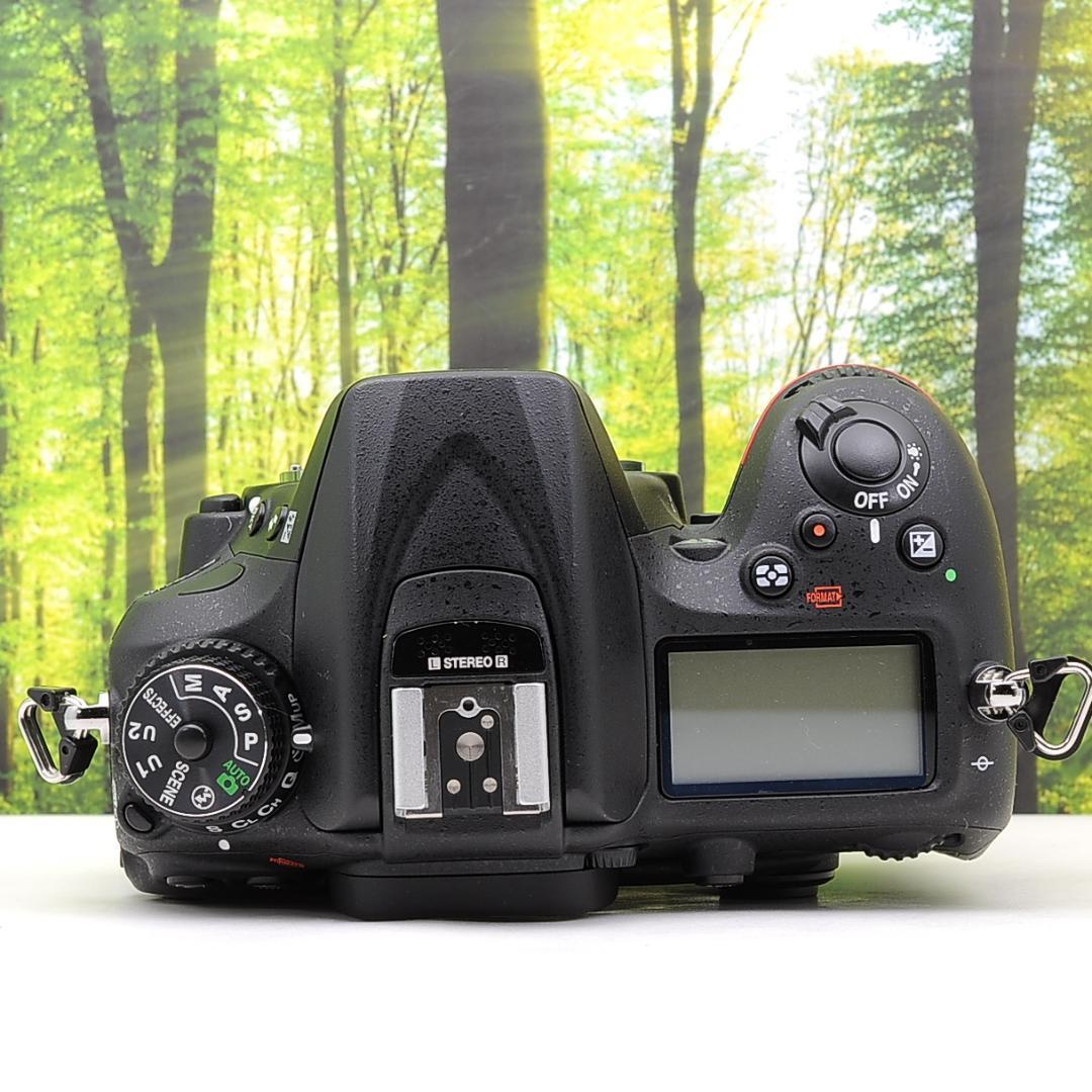 ショット数3404枚！ニコン D7200 ボディ☆WiFi搭載！高性能中級カメラ