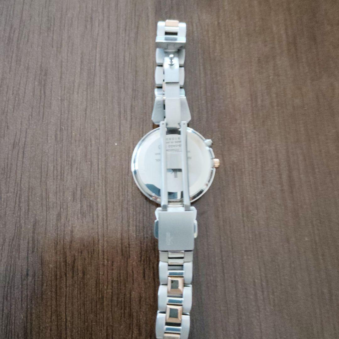 SEIKO　LUKIA レディース腕時計　 電波ソーラー