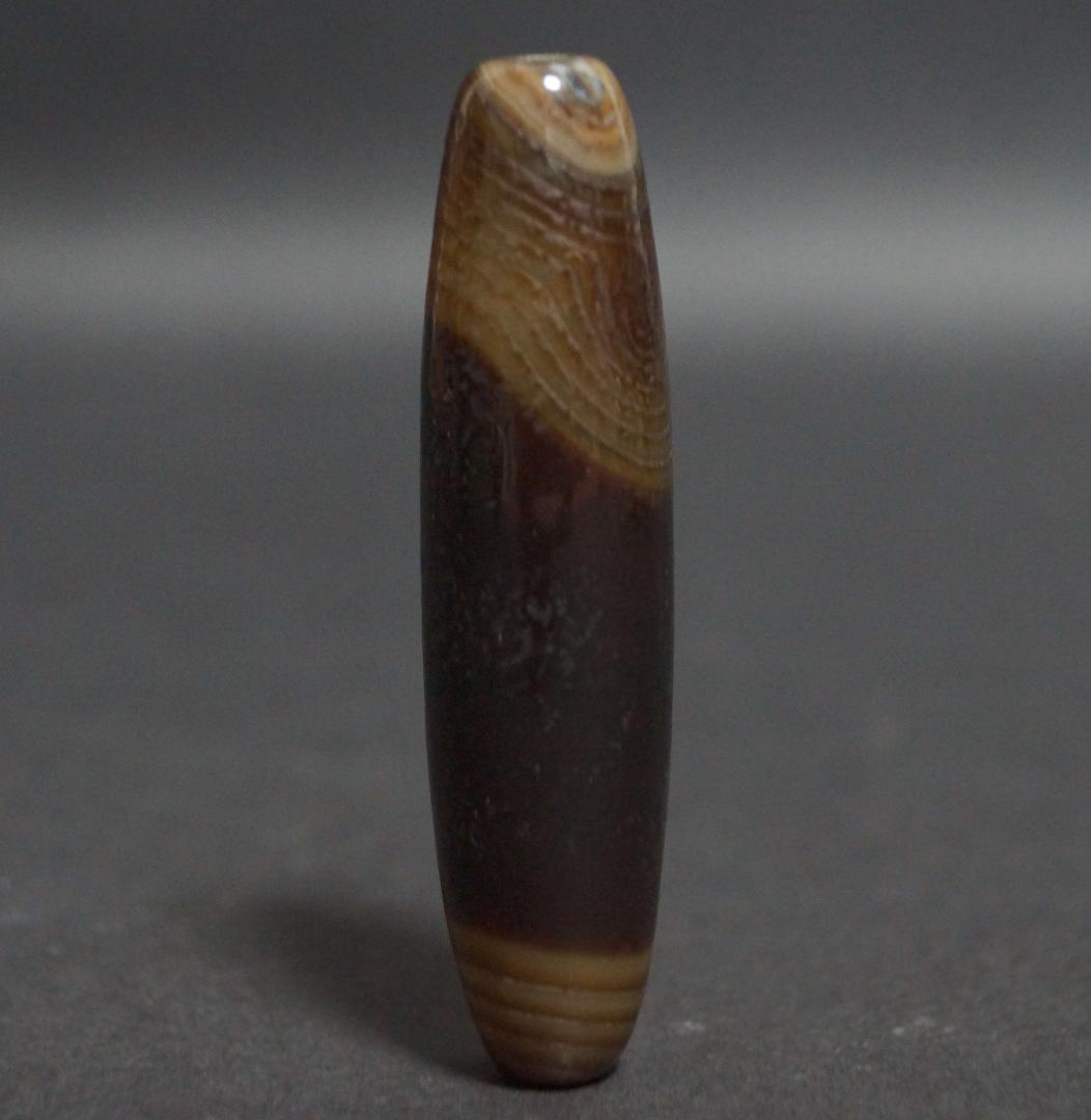 オールドチベット 古いメノウ瑪瑙 纏絲瑪瑙 大玉根付緒締玉アゲート Dziビーズ