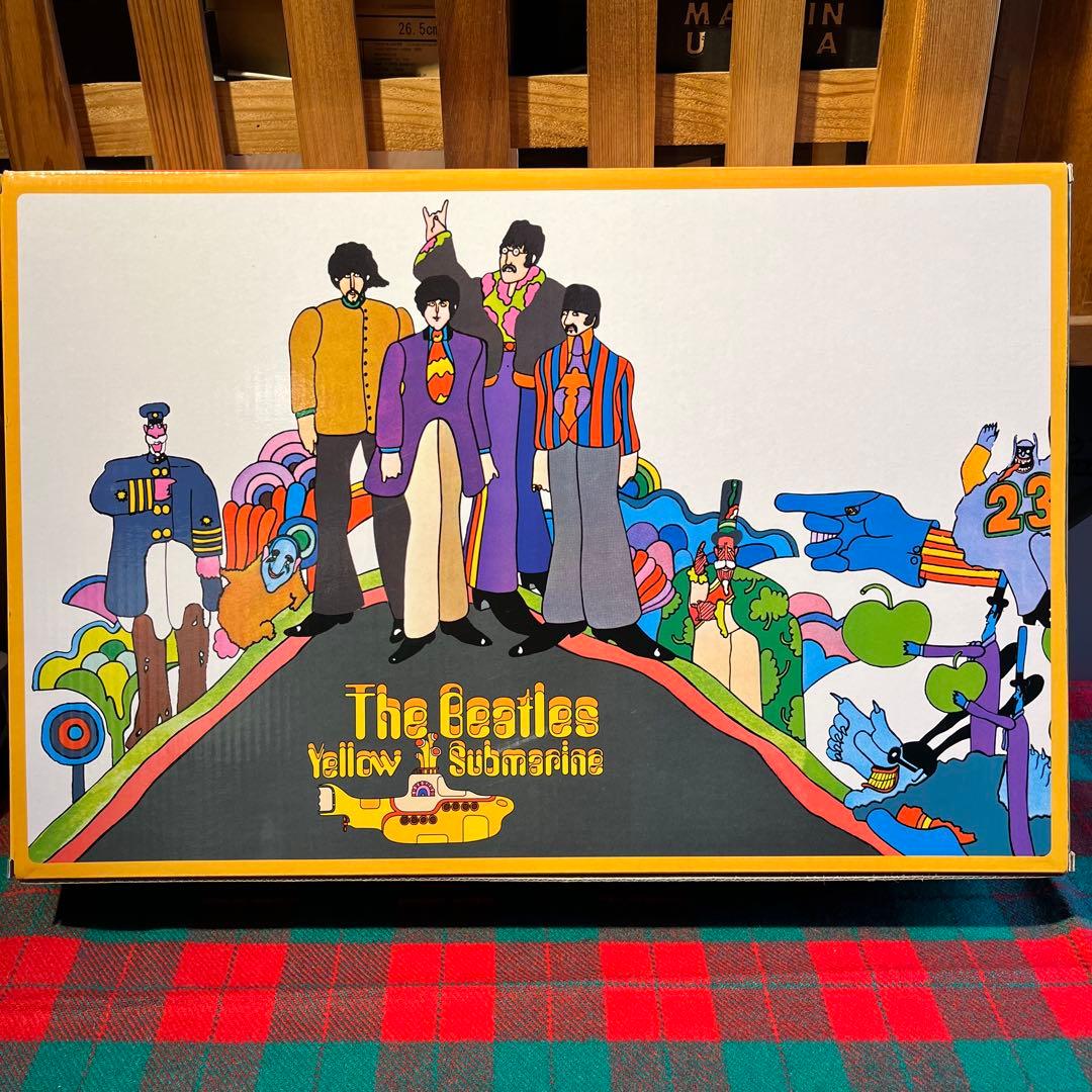 新品オフィシャルTheBeatles Yellow Submarineぬいぐるみ