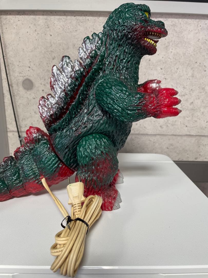 レトロ　ゴジラ　東宝　東宝映像　ランプ点きます