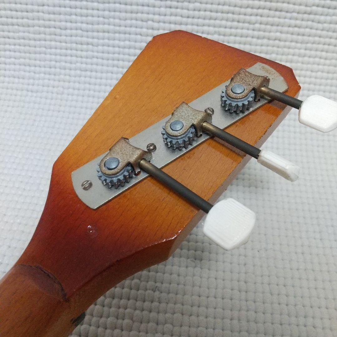 音がよく響く♪ロシア民族楽器『バラライカ』美しい木目と艶♪アンティーク