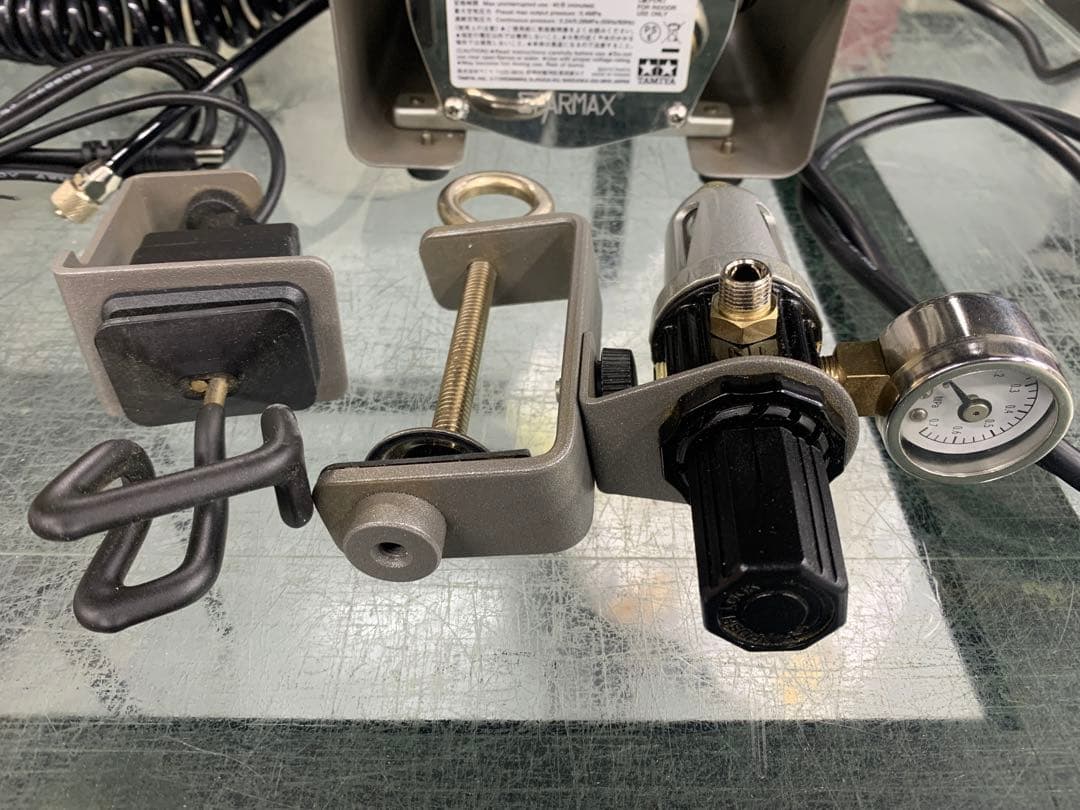 タミヤ　スプレーワーク　パワーコンプレッサー　中古