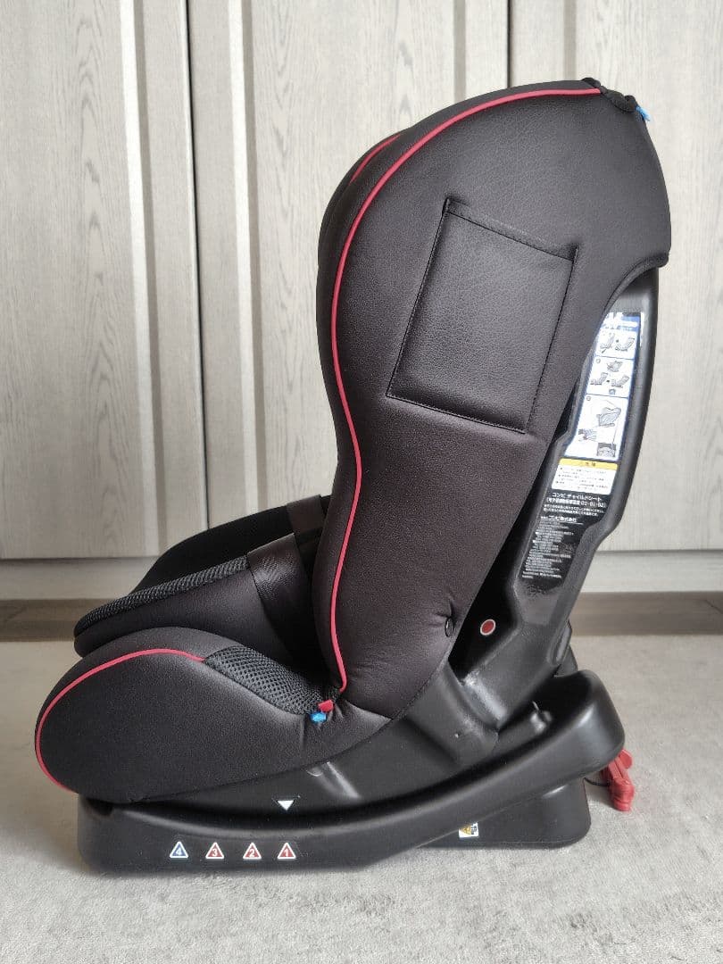 コンビ チャイルドシート／ウィゴーロング ムーバー〈1日のみ使用！美品！〉