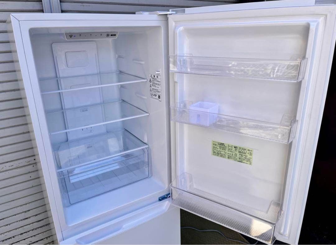 ① 【送料無料】2024年製　SHARP 冷蔵庫 SJ-BD23M-W 230L