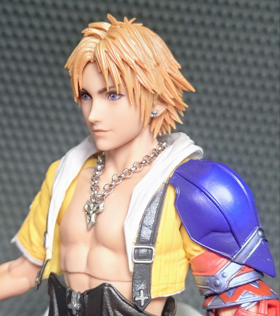 プレイアーツ改　ティーダ