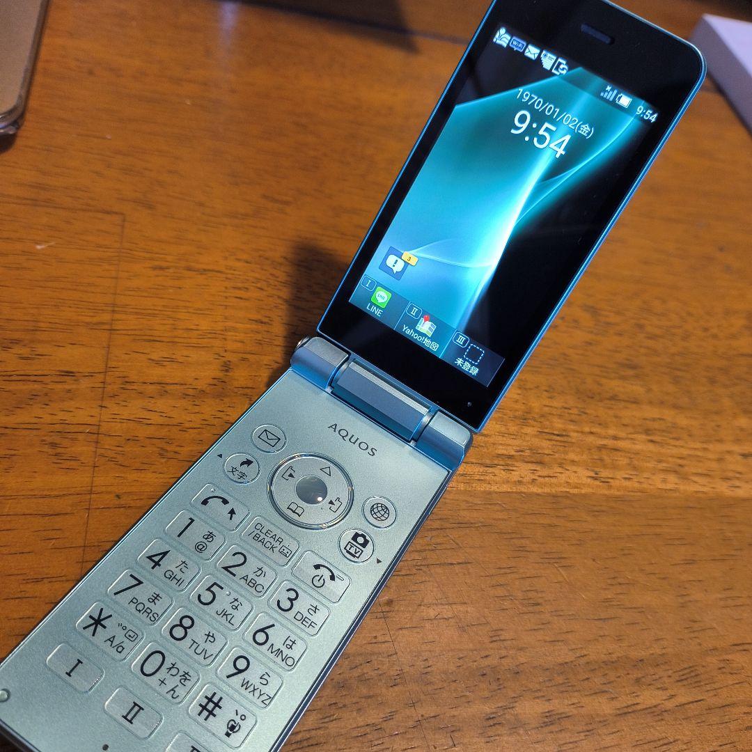 AQUOS NP601SH 折りたたみ式携帯電話 　予備未使用バッテリー付