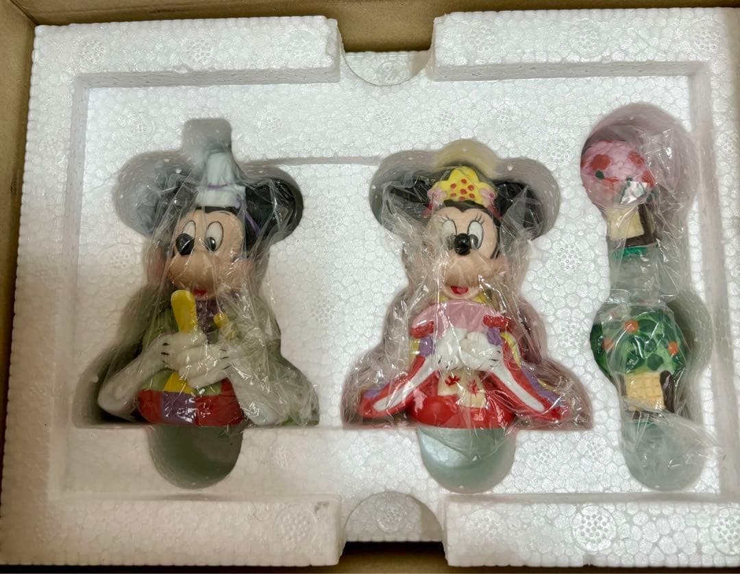 ディズニー雛人形　五段飾り陶器製