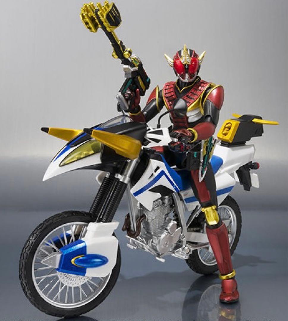 ★S.H.Figuarts 仮面ライダーゼロノス ゼロフォーム・マシンゼロホーン