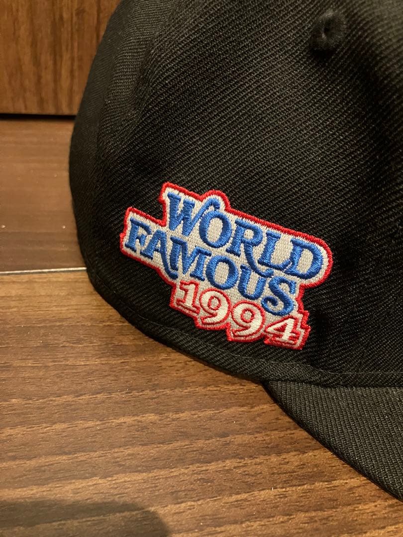 シュプリーム　20FW ニューエラ キャップ