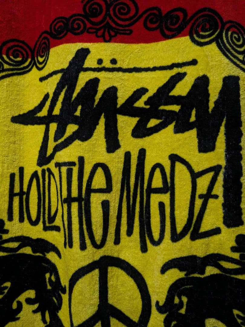 美品　STUSSY　ラスタ　ビーチタオル　レゲエ　　MIGHTY CROWN