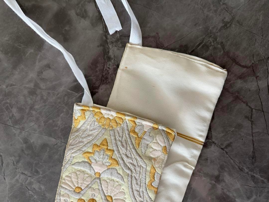 正絹　七五三作り2部式　シルバー×ゴールド　華文模様　5-7歳向け