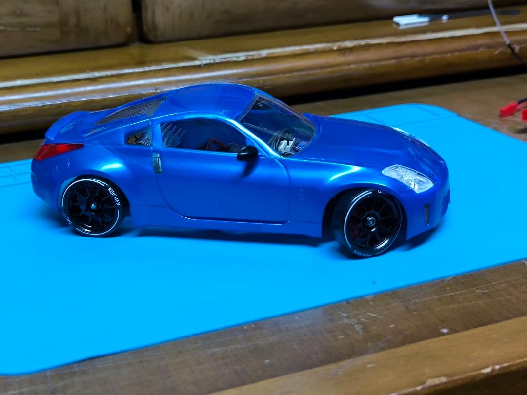 蚊車 シャージtgracing 1 24 CACBON Nissan 350Z