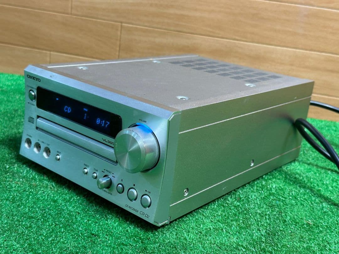 ONKYO オンキヨ― CDプレーヤーCR-D2デジタル