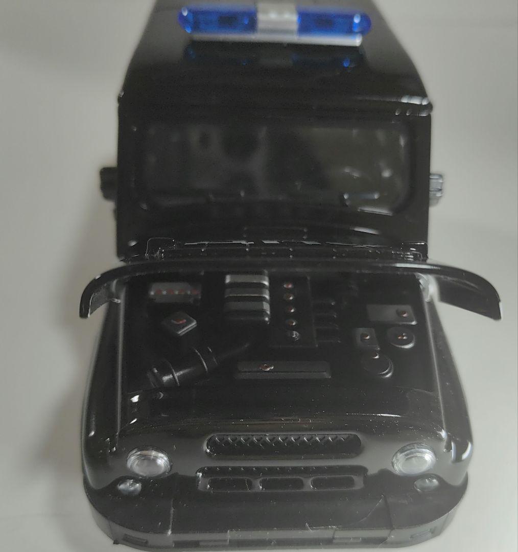 絶対希少 1/18 UAZワズ（UAZ）「ハンター」 合金製 パトロールカー